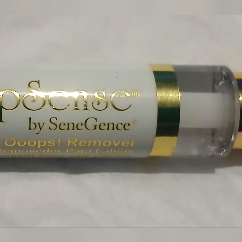 Lipsense OOOPS REMOVER